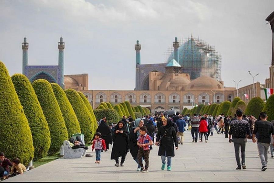 لزوم استانداردسازی سفرهای داخلی بر مبنای صنعت گردشگری در اصفهان